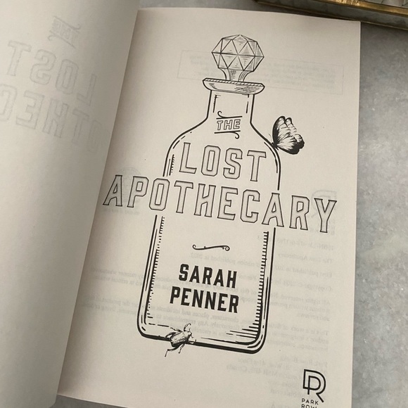 ✨The Lost Apothecary - Paperback - Picture 4 of 4
